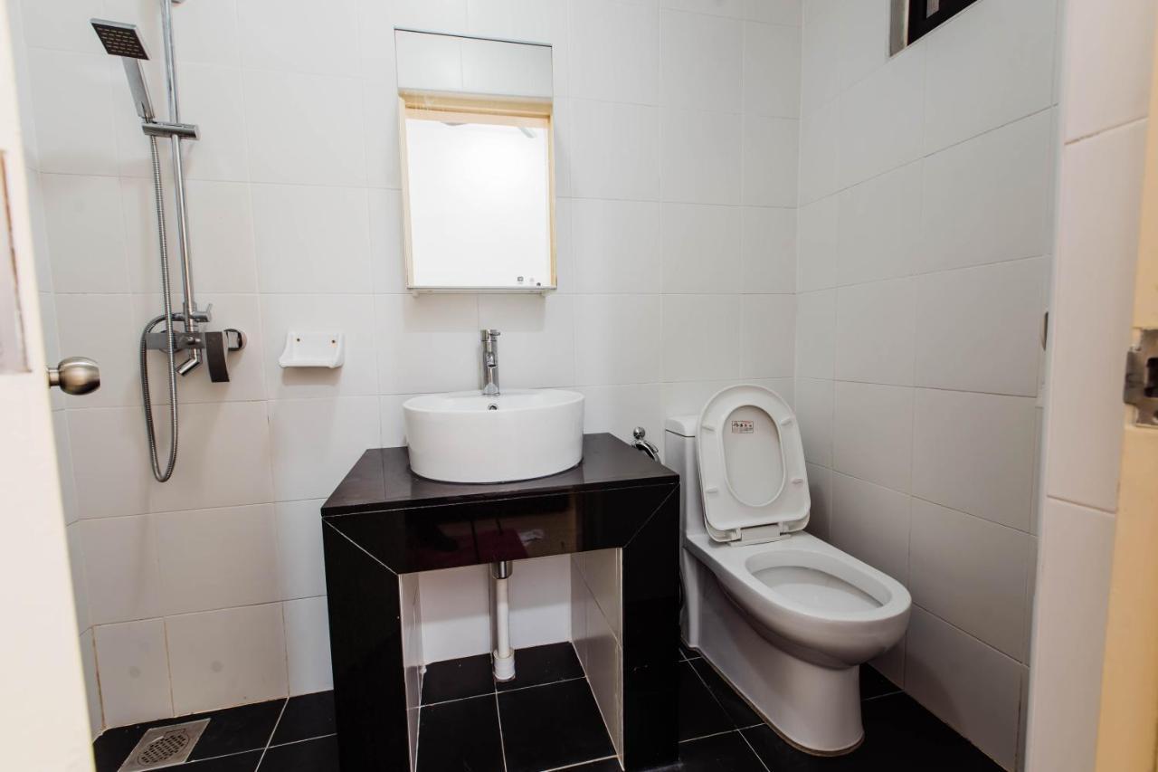 Cozy Homestay With Wifi @Encorp Strand Mall @Alpha Ivf Petaling Jaya Exterior photo