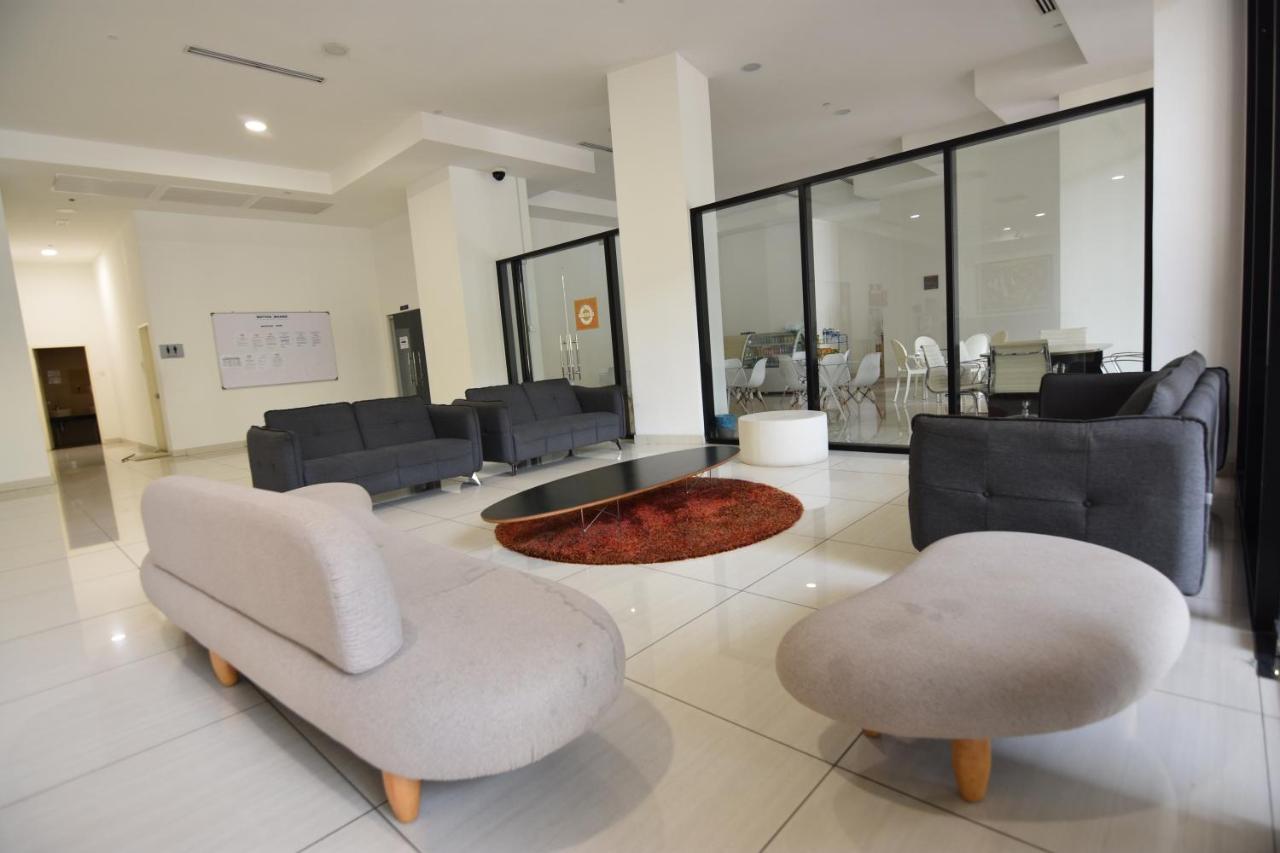 Cozy Homestay With Wifi @Encorp Strand Mall @Alpha Ivf Petaling Jaya Exterior photo