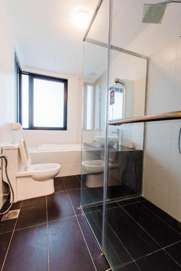Cozy Homestay With Wifi @Encorp Strand Mall @Alpha Ivf Petaling Jaya Exterior photo